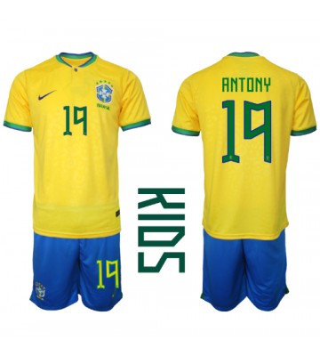 Brasilien Antony #19 Hjemmebanesæt Børn VM 2022 Kort ærmer (+ korte bukser)